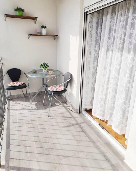 Apartman Pejic Подстрана Экстерьер фото